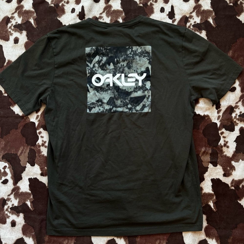 Oakley Men's Black T-Shirt